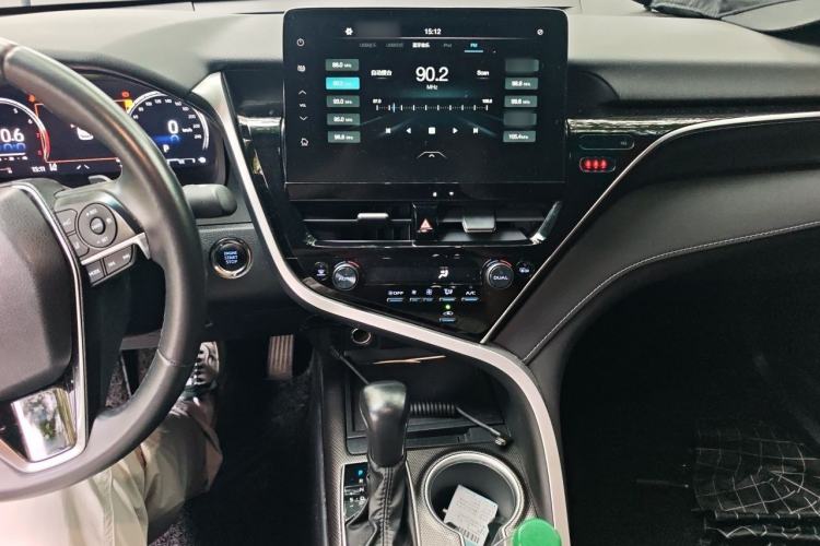 Used Toyota Camry 2023 2.5S Knight Edition Audio And AC Panel