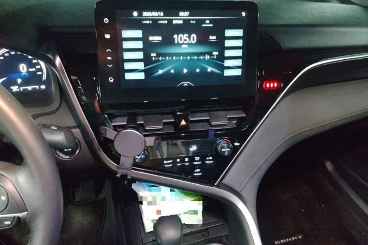 Used Toyota Camry 2023 2.5G Luxury Edition Audio And AC Panel