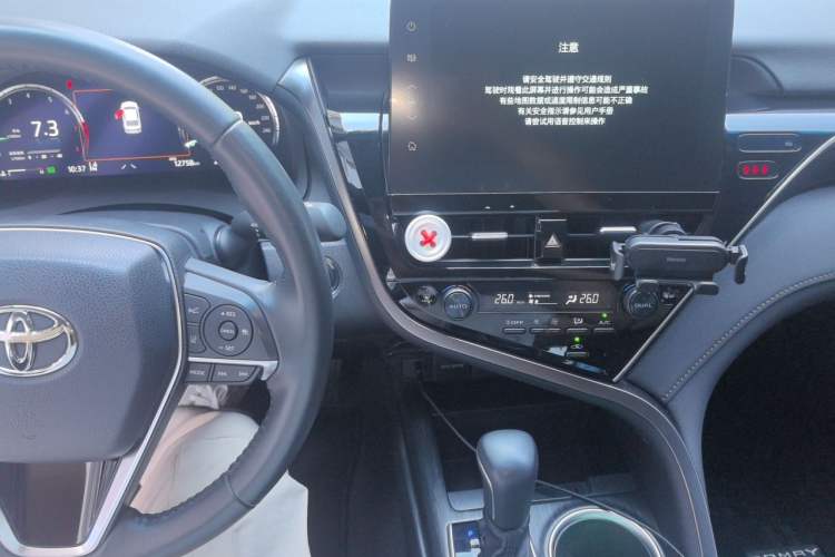 Used Toyota Camry 2023 2.5G Luxury Edition Audio And AC Panel