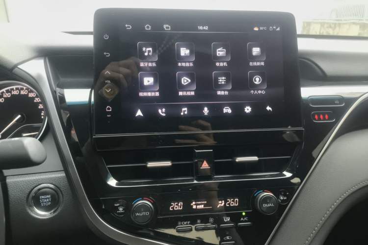 Used Toyota Camry 2023 2.0G Luxury Edition Audio And AC Panel