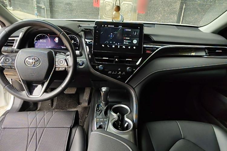Used Toyota Camry 2023 2.5S Fēngshàng Edition Center Console