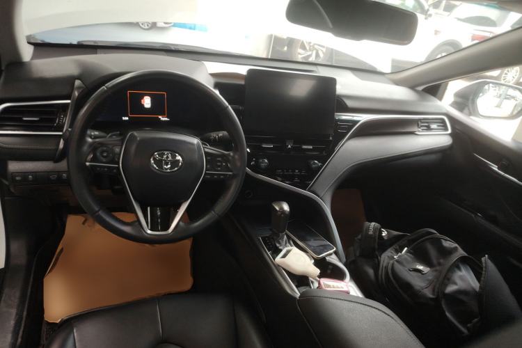 Used Toyota Camry 2023 2.5S Fēngshàng Edition Center Console
