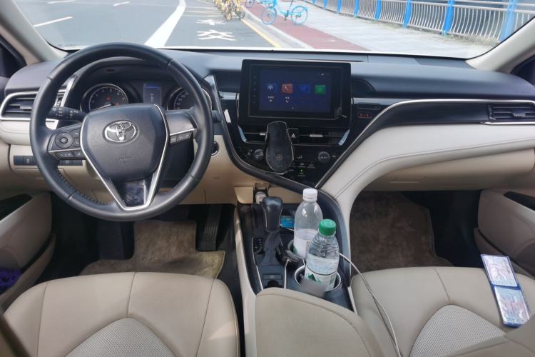 Used Toyota Camry 2023 2.0GVP Premier Edition Center Console
