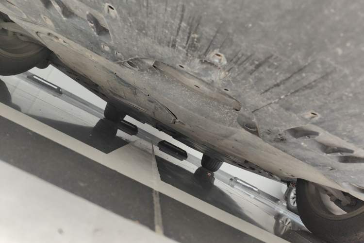 Used Toyota Camry 2023 2.0GVP Premier Edition Chassis Front