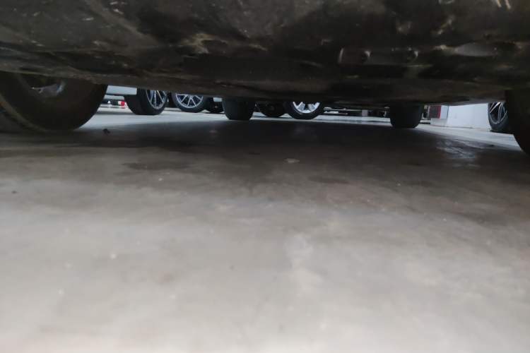 Used Toyota Camry 2023 2.0GVP Premier Edition Chassis Front