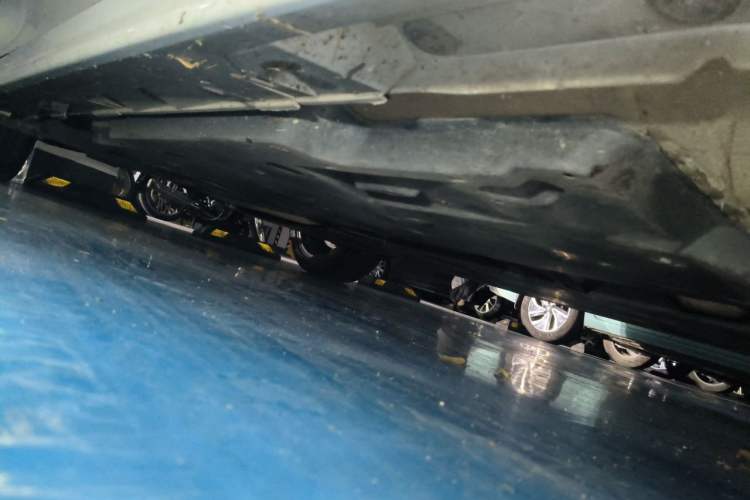 Used Toyota Camry 2023 2.0S Knight Edition Chassis Front Right