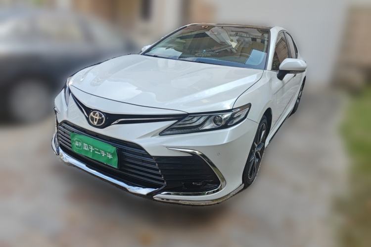 Used Toyota Camry 2023 2.5G Luxury Edition Guazi used car, China used car export, Used car for sale, Used  cars, Cheapest cars for sale