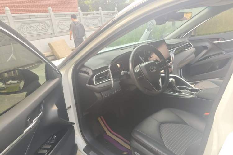 Used Toyota Camry 2023 2.5S Knight Edition Driver Seat