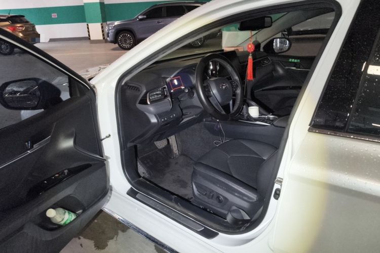Used Toyota Camry 2023 Dual-Motor 2.5HG Luxury Edition Driver Seat