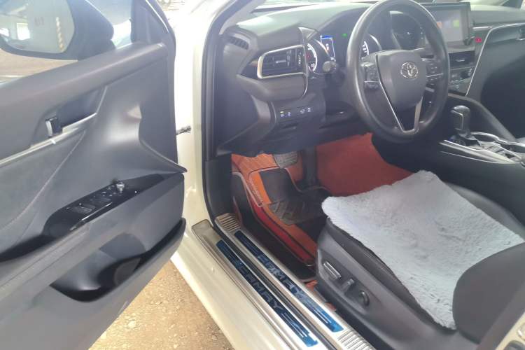 Used Toyota Camry 2023 Dual-Motor 2.5 HGVP Leading Edition Driver Seat