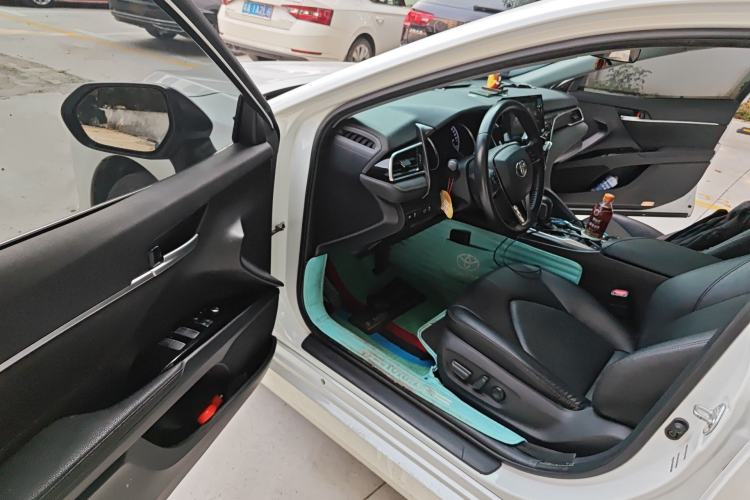 Used Toyota Camry 2023 Dual-Motor 2.5 HGVP Leading Edition Driver Seat