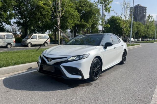 Ojetý Toyota Camry 2023 2.0S Knight Edition