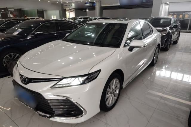 Used Toyota Camry 2023 2.0G Luxury Edition