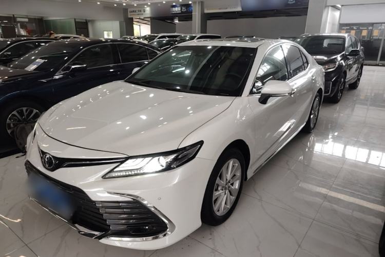 Used Toyota Camry 2023 2.0G Luxury Edition Guazi used car, China used car export, Used car for sale, Used Toyota cars, Cheapest cars for sale