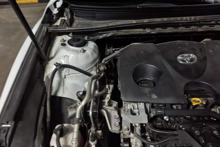 Used Toyota Camry 2023 2.0G Luxury Edition Engine Bay Right