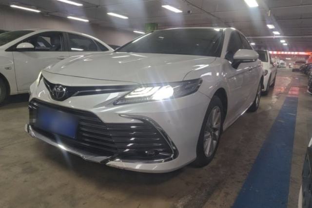 Used Toyota Camry 2023 2.0G Luxury Edition