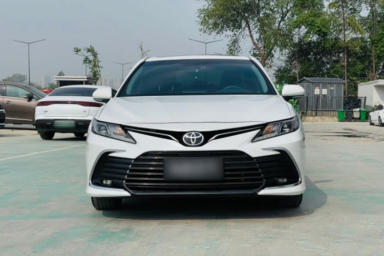 Used Toyota Camry 2023 2.0GVP Premier Edition Exterior 1