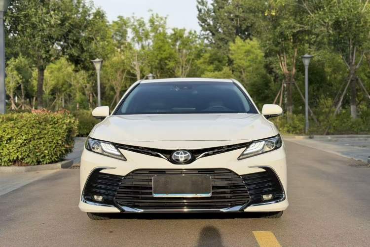 Used Toyota Camry 2023 2.0G Luxury Edition Exterior 2