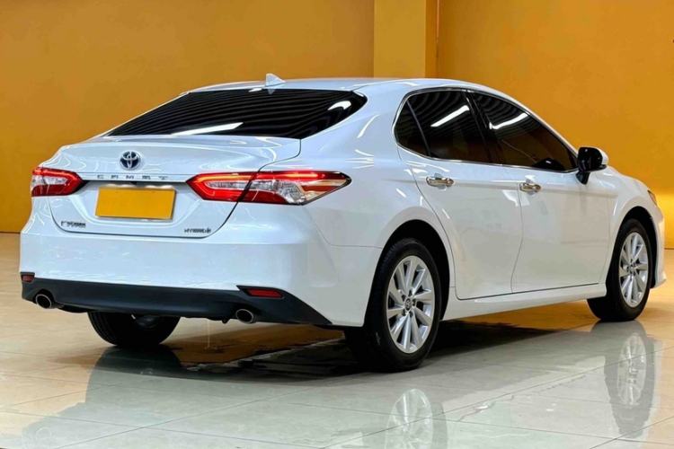 Used Toyota Camry 2023 Dual-Motor 2.5 HGVP Leading Edition Exterior 3