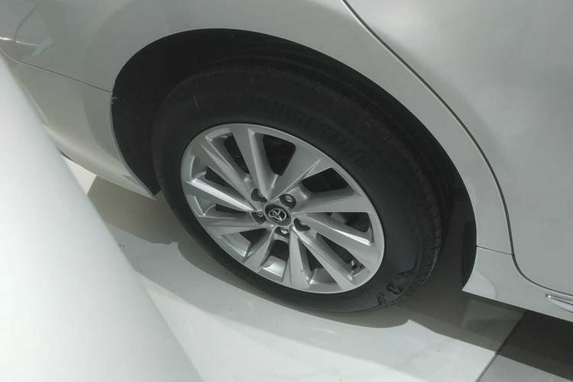 Used Toyota Camry 2023 2.0G Luxury Edition Exterior 5