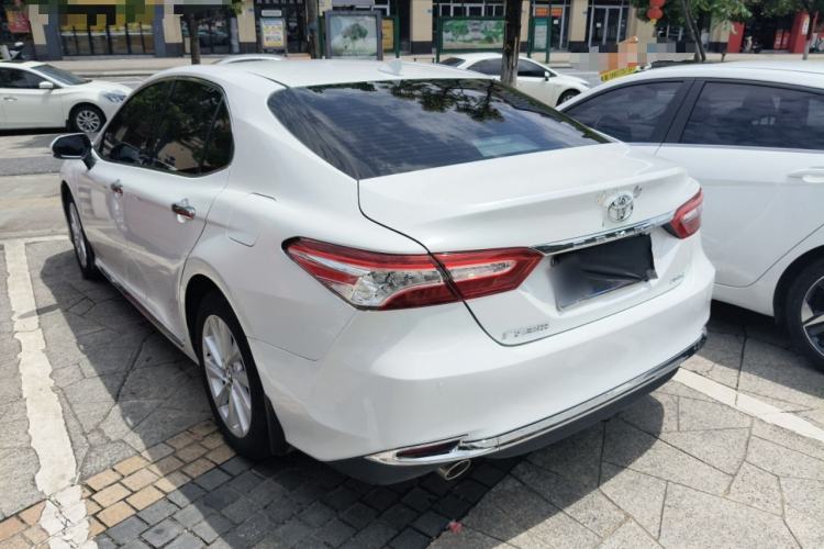 Used Toyota Camry 2023 2.0G Luxury Edition Exterior 6