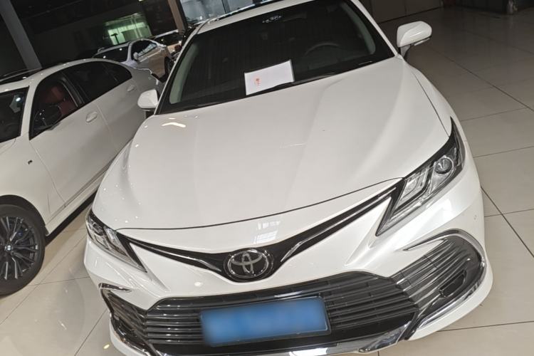 Used Toyota Camry 2023 2.0G Luxury Edition Front