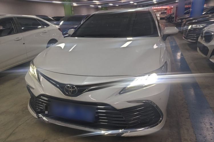 Used Toyota Camry 2023 2.0G Luxury Edition Front