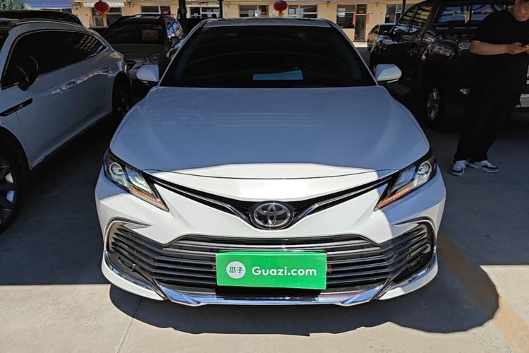 Used Toyota Camry 2023 2.0G Luxury Edition Front