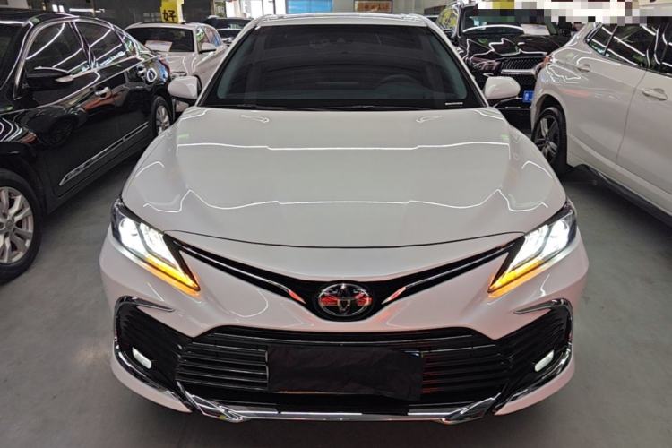 Used Toyota Camry 2023 2.0G Luxury Edition Front