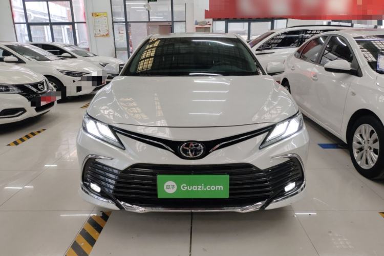 Used Toyota Camry 2023 2.0G Luxury Edition Front