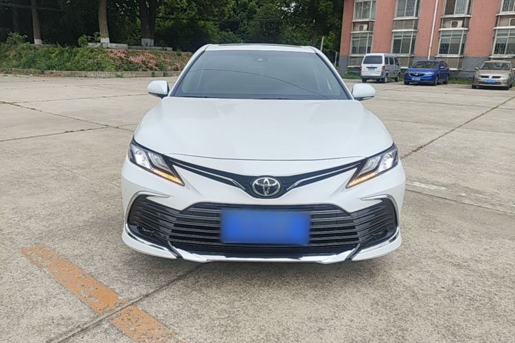 Used Toyota Camry 2023 2.0G Luxury Edition Front
