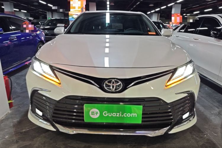 Used Toyota Camry 2023 2.0G Luxury Edition Front