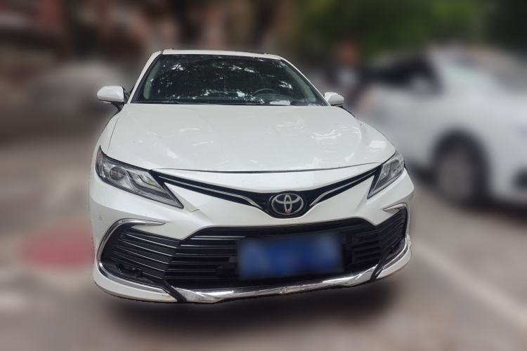 Used Toyota Camry 2023 2.0G Luxury Edition Front