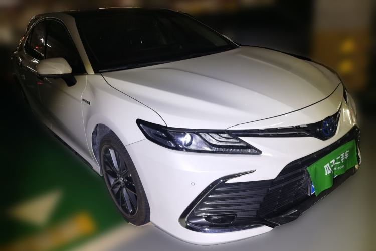 Used Toyota Camry 2023 Dual-Motor 2.5HG Luxury Edition Front Right 45 Deg