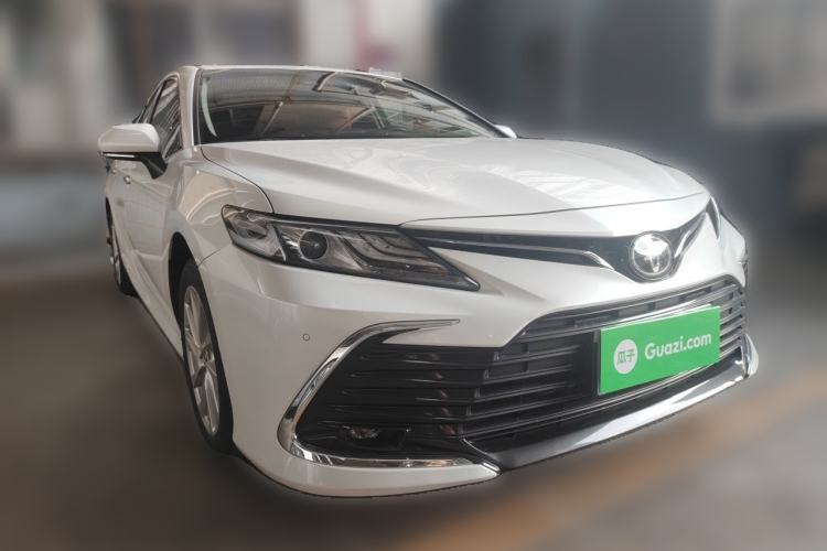 Used Toyota Camry 2023 2.0G Luxury Edition Front Right 45 Deg