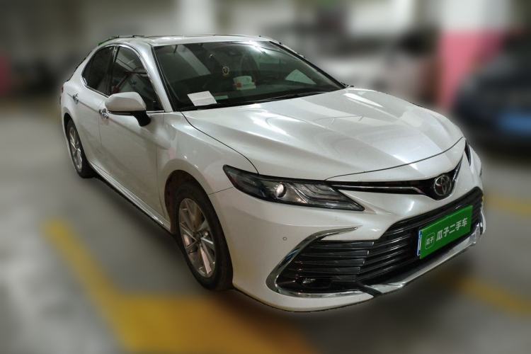 Used Toyota Camry 2023 2.0G Luxury Edition Front Right 45 Deg