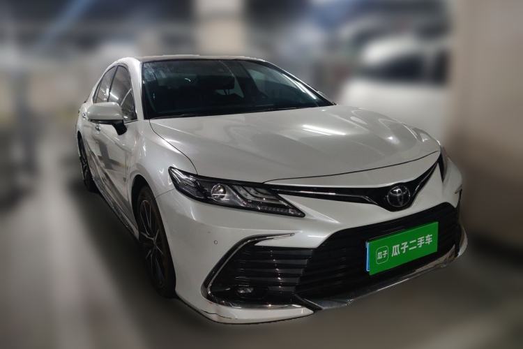 Used Toyota Camry 2023 2.5G Luxury Edition Front Right 45 Deg
