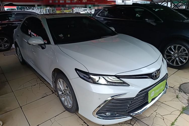 Used Toyota Camry 2023 2.0G Luxury Edition Front Right 45 Deg