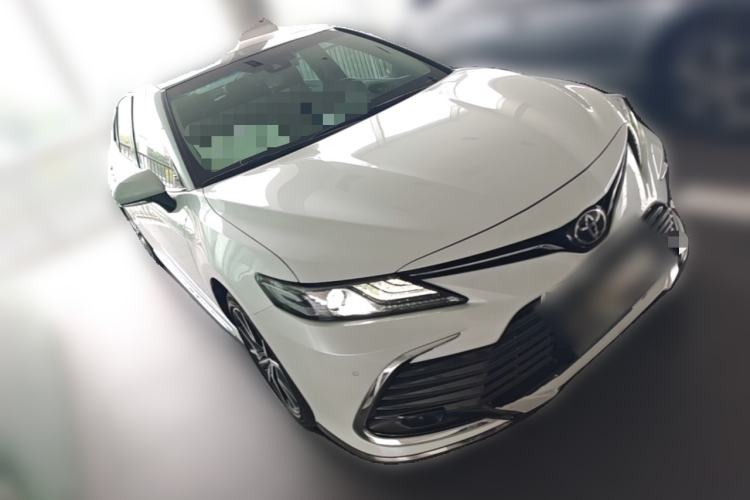 Used Toyota Camry 2023 2.5G Luxury Edition Front Right 45 Deg