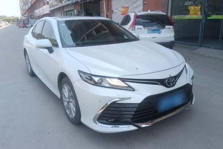 Used Toyota Camry 2023 2.0G Luxury Edition Front Right 45 Deg