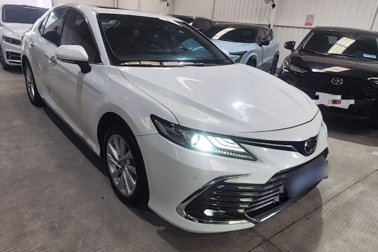 Used Toyota Camry 2023 2.0G Luxury Edition Front Right 45 Deg