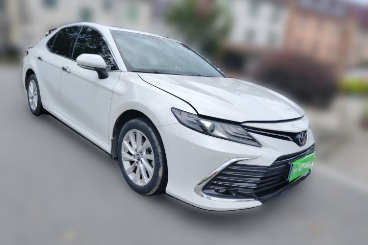 Used Toyota Camry 2023 2.0G Luxury Edition Front Right 45 Deg