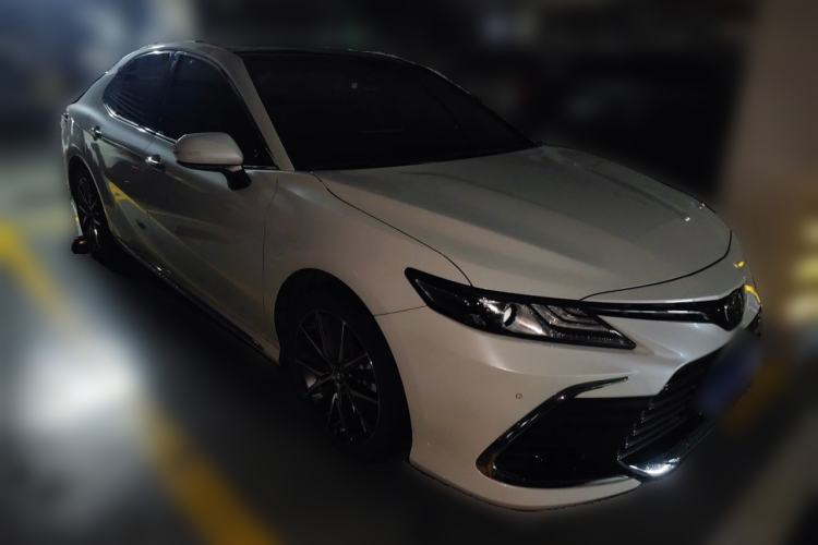 Used Toyota Camry 2023 2.5G Luxury Edition Front Right 45 Deg
