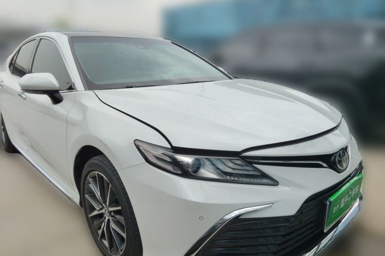 Used Toyota Camry 2023 2.5G Luxury Edition Front Right 45 Deg