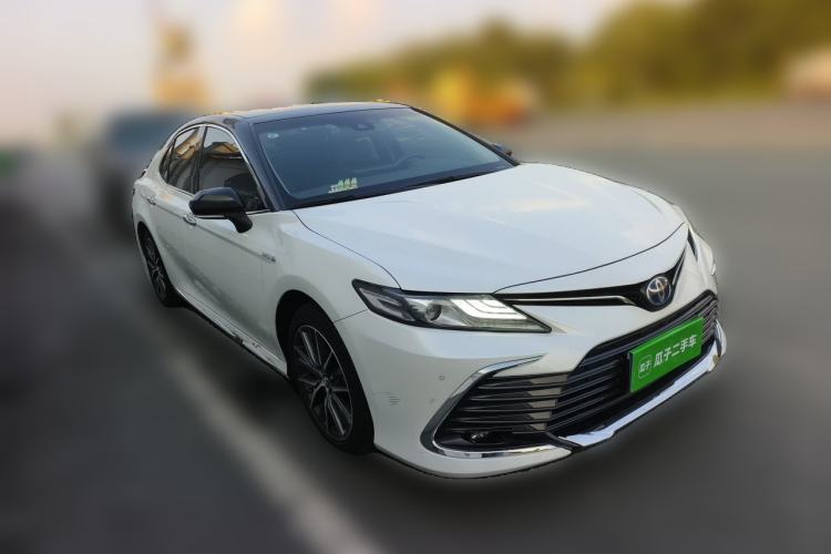 Used Toyota Camry 2023 Dual-Motor 2.5HG Luxury Edition Front Right 45 Deg