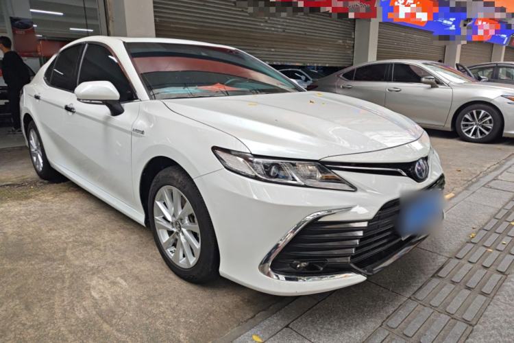 Used Toyota Camry 2023 Dual-Motor 2.5 HGVP Leading Edition Front Right 45 Deg