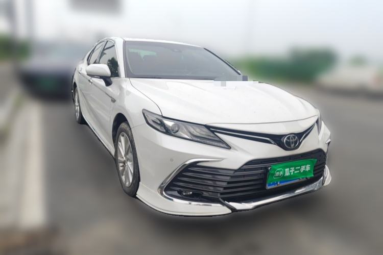Used Toyota Camry 2023 2.0G Luxury Edition Front Right 45 Deg
