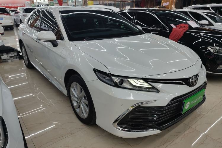 Used Toyota Camry 2023 2.0G Luxury Edition Front Right 45 Deg