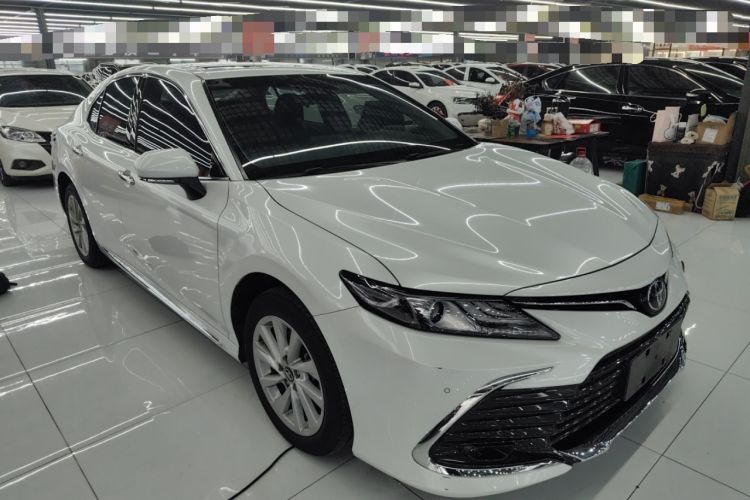 Used Toyota Camry 2023 2.0G Luxury Edition Front Right 45 Deg