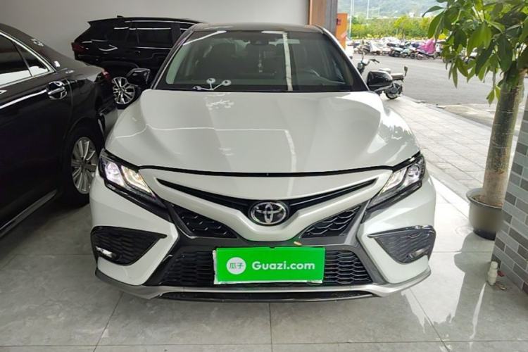 Used Toyota Camry 2023 2.0S FENGSHANG Edition Front